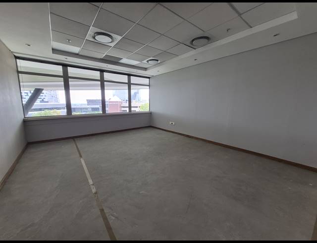 947M² OFFICE TO LET IN SANDTON CENTRAL